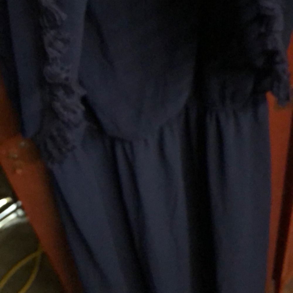 Dress - Picture 3 of 4